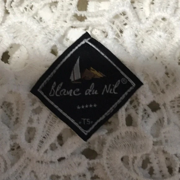 Blanc du Nil lace crochet long sleeve top - Picture 6 of 8